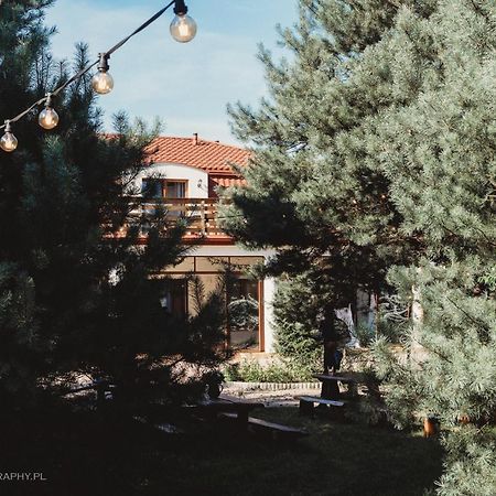 Miodowy Zakatek Caloroczne Domki I Pokoje Przy Suntago, Deepspot, Pyszne Sniadania, Grill, Ognisko Mszczonow Exterior photo