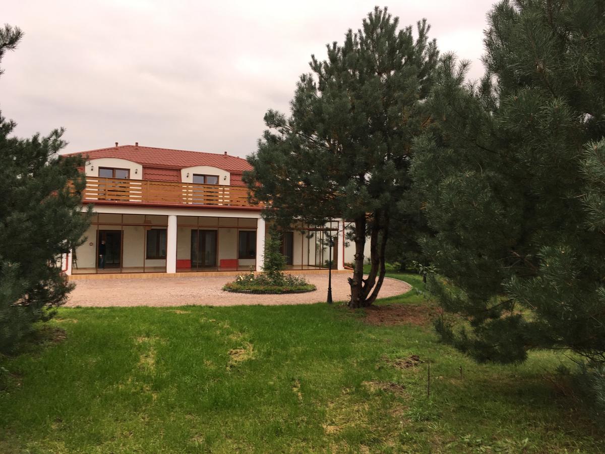 Miodowy Zakatek Caloroczne Domki I Pokoje Przy Suntago, Deepspot, Pyszne Sniadania, Grill, Ognisko Mszczonow Exterior photo